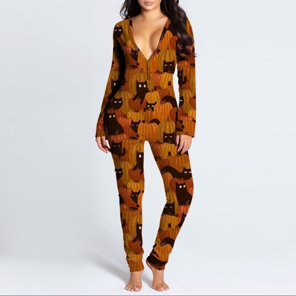 🎃 🐈‍⬛ 🍁Fall Onesie W/Butt Flap pumpkin